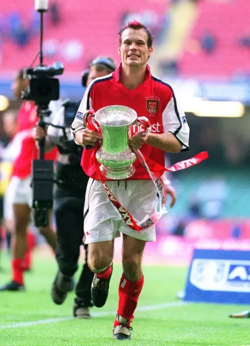 Framed Print : Arsenal's Fredrik Ljungberg Lifts FA Cup after Arsenal's 2:0 Victory over Chelsea, The AXA FA Cup Final, Millennium Stadium, Cardiff, Wales, 2002 Framed Print : Arsenal's Fredrik Ljungberg Lifts FA Cup after Arsenal's 2:0 Victory over Chelsea, The AXA FA Cup Final, Millennium Stadium, Cardiff, Wales, 2002
