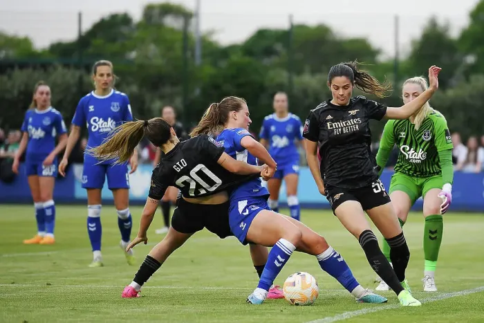Framed Print : Arsenal's Freya Godfrey Fends Off Everton's Pressure in FA Women's Super League Clash Framed Print : Arsenal's Freya Godfrey Fends Off Everton's Pressure in FA Women's Super League Clash