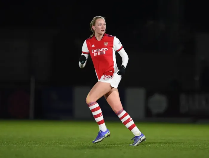 Framed Print : Arsenal's Frida Maanum in Action: Arsenal Women vs Brighton Hove Albion Women, FA WSL Clash at Meadow Park (2021-22)