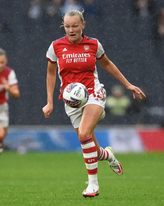 Framed Print : Arsenal's Frida Maanum Goes Head-to-Head with Tottenham Hotspur Women in MIND Series Battle Framed Print : Arsenal's Frida Maanum Goes Head-to-Head with Tottenham Hotspur Women in MIND Series Battle
