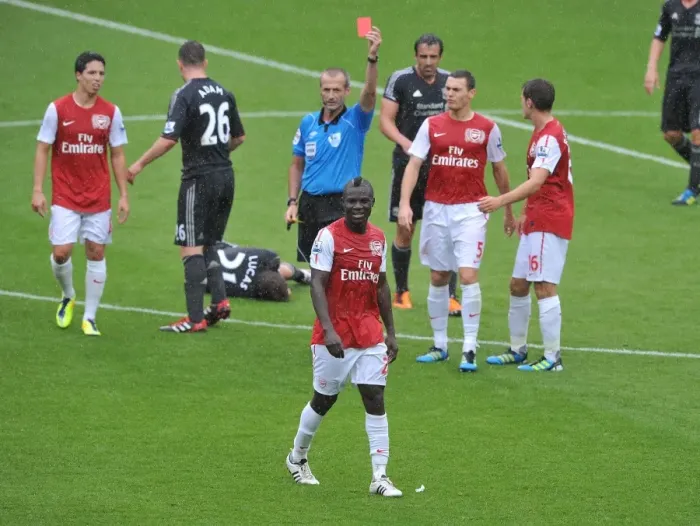 Framed Print : Arsenal's Frimpong Sent Off by Atkinson in Arsenal v Liverpool Clash (2011-2012) Framed Print : Arsenal's Frimpong Sent Off by Atkinson in Arsenal v Liverpool Clash (2011-2012)