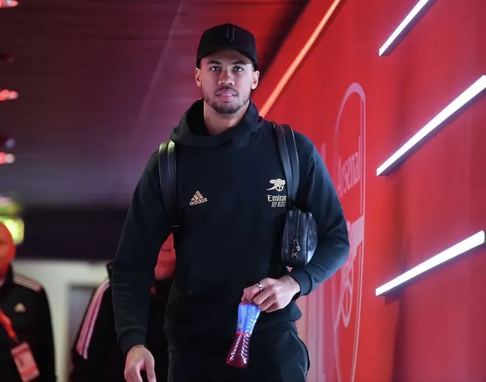 Framed Print : Arsenal's Gabriel Arrives at Emirates Stadium Ahead of Arsenal v Crystal Palace Premier League Clash (2022-23)