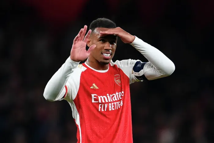 Framed Print : Arsenal's Gabriel Celebrates with Fans after Victory over Sevilla in 2023-24 Champions League