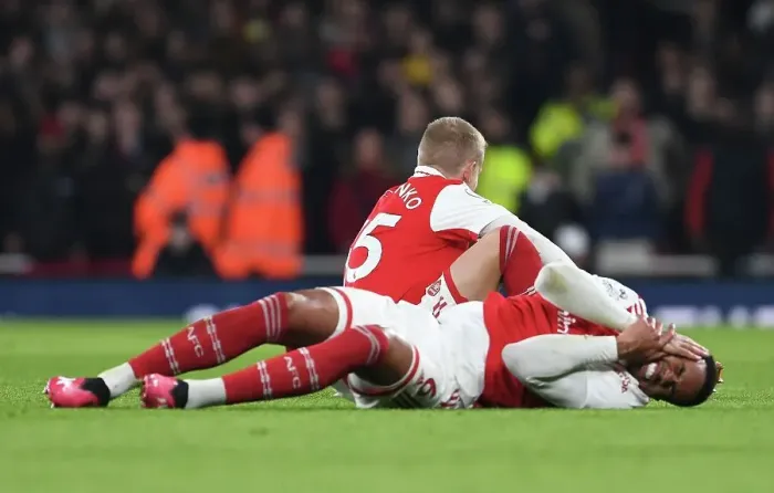 Framed Print : Arsenal's Gabriel Faces Manchester City in the Premier League