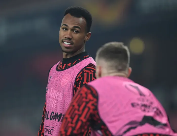 Framed Print : Arsenal's Gabriel Faces Off Against Molde in Europa League Group Stage
