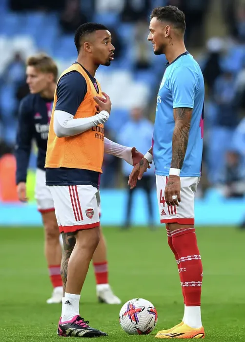 Framed Print : Arsenal's Gabriel Jesus and Ben White Warm Up Ahead of Manchester City Showdown - Premier League 2022-23 Framed Print : Arsenal's Gabriel Jesus and Ben White Warm Up Ahead of Manchester City Showdown - Premier League 2022-23