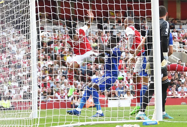 Arsenal's Gabriel Jesus Scores Second Goal Against Leicester City in 2022-23 Premier League