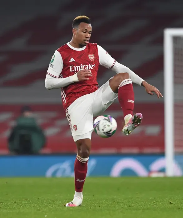 Framed Print : Arsenal's Gabriel Magalhaes Faces Off Against Manchester City in Carabao Cup Battle