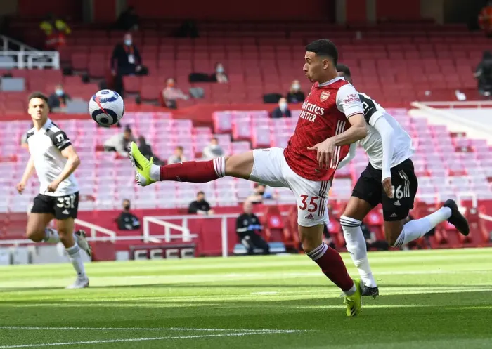 Framed Print : Arsenal's Gabriel Martinelli in Action at Emptied Emirates Stadium vs Fulham (April 2021)