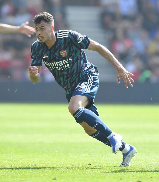 Arsenal's Gabriel Martinelli in Action against Southampton in the Premier League (2021-22)