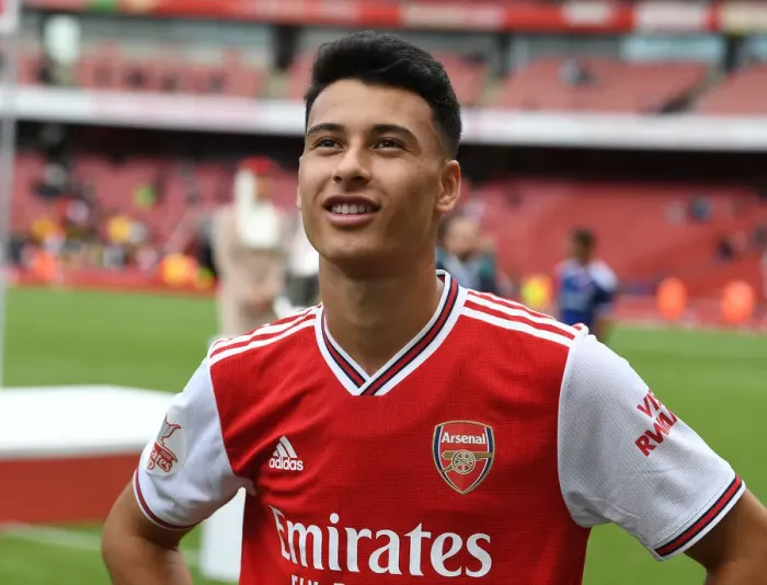 Framed Print : Arsenal's Gabriel Martinelli Celebrates after Emirates Cup Win Against Olympique Lyonnais (2019)