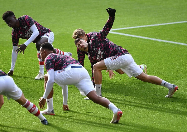Arsenal's Gabriel Martinelli Faces Off Against Manchester City in Intense Premier League Showdown (2021-22)