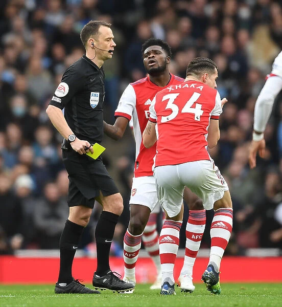 Arsenal's Gabriel Red-Carded: Dramatic Moment in Arsenal vs Manchester City
