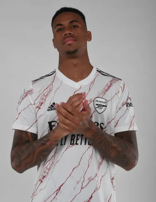 Framed Print : Arsenal's Gabriel Training at London Colney: 2020-21 Season Framed Print : Arsenal's Gabriel Training at London Colney: 2020-21 Season