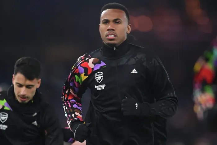 Framed Print : Arsenal's Gabriel Warms Up Ahead of Luton Town Clash (2023-24 Premier League)