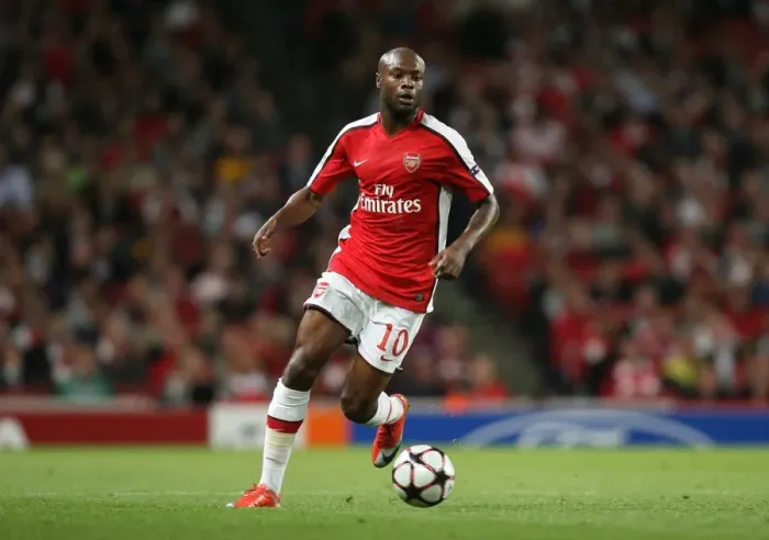 Framed Print : Arsenal's Gallas Leads Team to 2-0 Champions League Victory over Olympiacos Framed Print : Arsenal's Gallas Leads Team to 2-0 Champions League Victory over Olympiacos