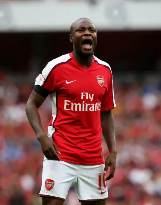 Framed Print : Arsenal's Gallas Leads Victory over Atletico Madrid (2:1), Emirates Cup, 2009