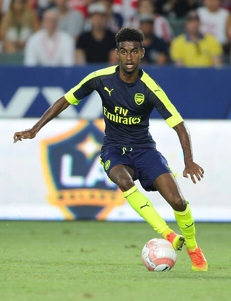 Arsenal's Gedion Zelalem Shines in 2016 Pre-Season Clash Against Chivas