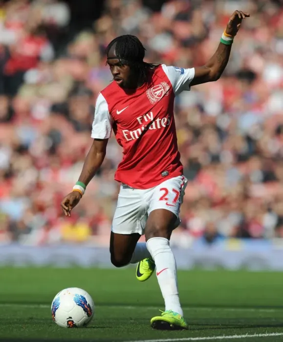 Framed Print : Arsenal's Gervinho Scores in 3-1 Victory over Stoke City, Barclays Premier League 2011-2012, Emirates Stadium