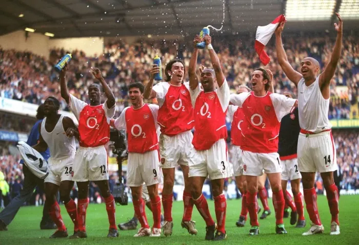 Framed Print : Arsenal's Glory: Celebrating Victory Over Tottenham at White Hart Lane, 2004