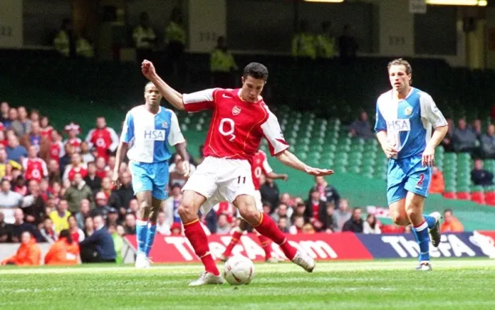 Framed Print : Arsenal's Glory: FA Cup Victory over Blackburn Rovers (3-0) - Van Persie and Robin's Triumph at Millennium Stadium, 2005 Framed Print : Arsenal's Glory: FA Cup Victory over Blackburn Rovers (3-0) - Van Persie and Robin's Triumph at Millennium Stadium, 2005