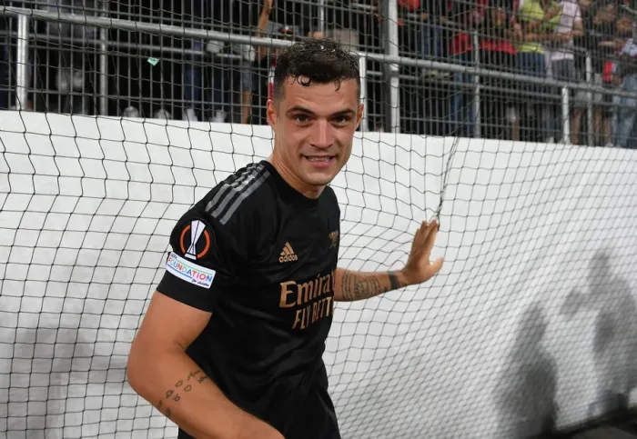 Framed Print : Arsenal's Granit Xhaka in Action against FC Zürich in UEFA Europa League Group Stage, St. Gallen, Switzerland (2022)