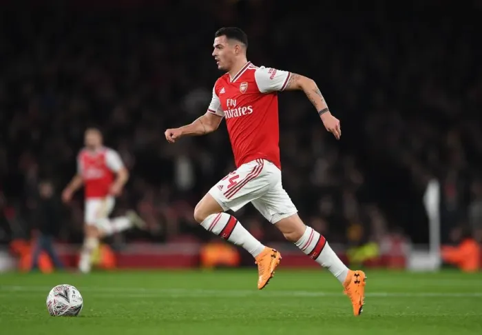 Framed Print : Arsenal's Granit Xhaka in Action Against Leeds United in FA Cup Third Round