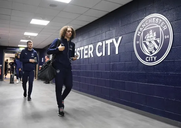 Framed Print : Arsenal's Guendouzi Arrives at Etihad Stadium Ahead of Manchester City Clash (Premier League 2018-19)
