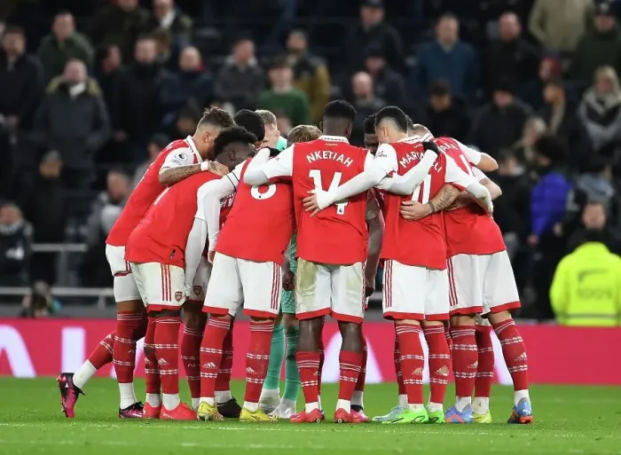 Framed Print : Arsenal's Half-Time Huddle: Tottenham Hotspur vs Arsenal FC, Premier League 2022-23 Framed Print : Arsenal's Half-Time Huddle: Tottenham Hotspur vs Arsenal FC, Premier League 2022-23