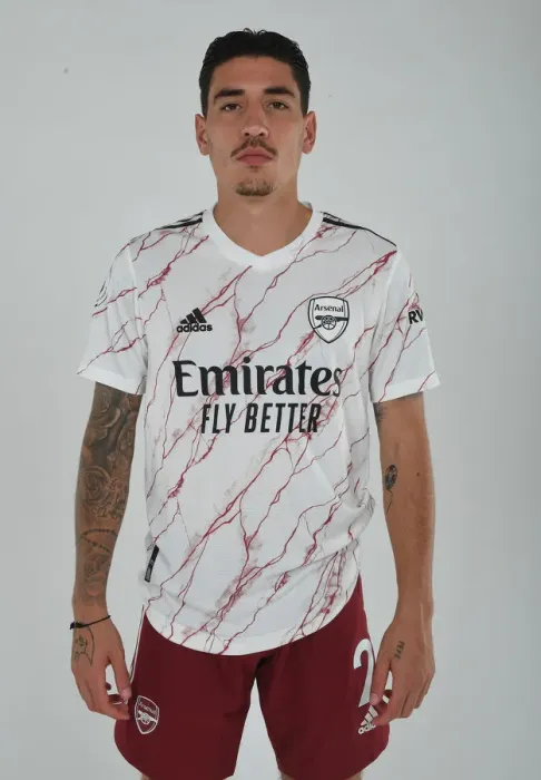 Framed Print : Arsenal's Hector Bellerin at 2020-21 First Team Photoshoot Framed Print : Arsenal's Hector Bellerin at 2020-21 First Team Photoshoot