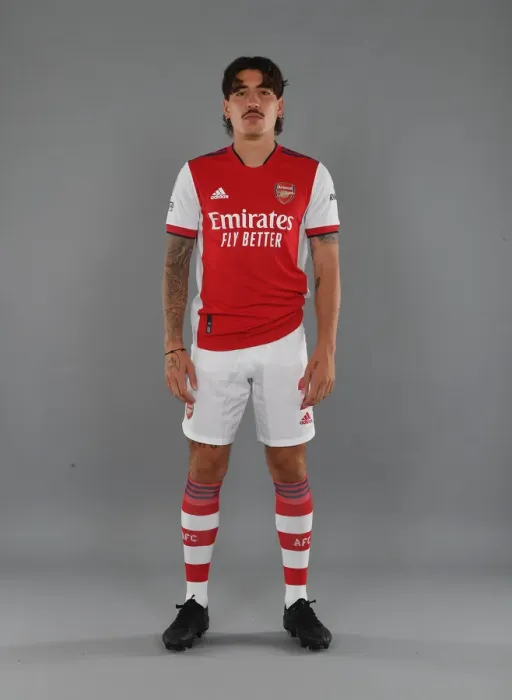 Framed Print : Arsenal's Hector Bellerin at 2021-22 Season Kick-Off Photocall Framed Print : Arsenal's Hector Bellerin at 2021-22 Season Kick-Off Photocall