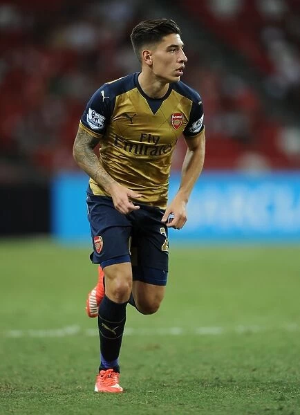 Arsenal's Hector Bellerin in Action at the Barclays Asia Trophy, Kallang, Singapore (July 15, 2015)