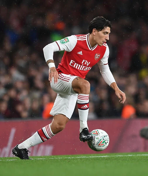 Arsenal's Hector Bellerin in Action during Carabao Cup Clash against Nottingham Forest