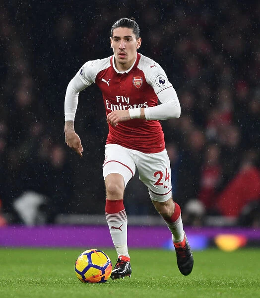 Arsenal's Hector Bellerin in Action against Everton - Premier League 2017-18