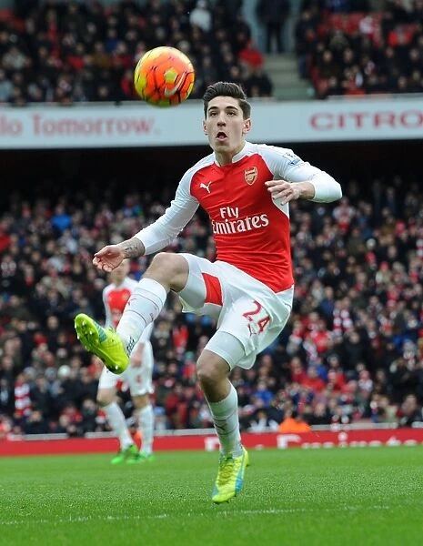 Arsenal's Hector Bellerin in Action against Leicester City - 2015-16 Premier League