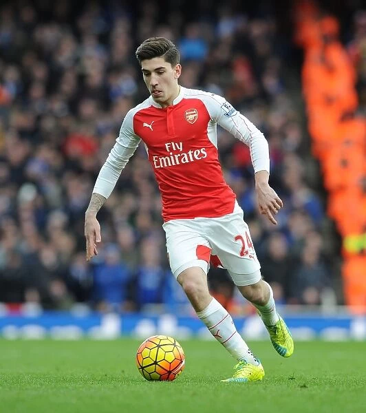 Arsenal's Hector Bellerin in Action during Premier League Clash against Leicester City - 2015-16 Season