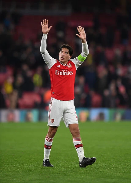 Arsenal's Hector Bellerin Celebrates after Arsenal FC's Victory over Vitoria Guimaraes in UEFA Europa League Group Stage