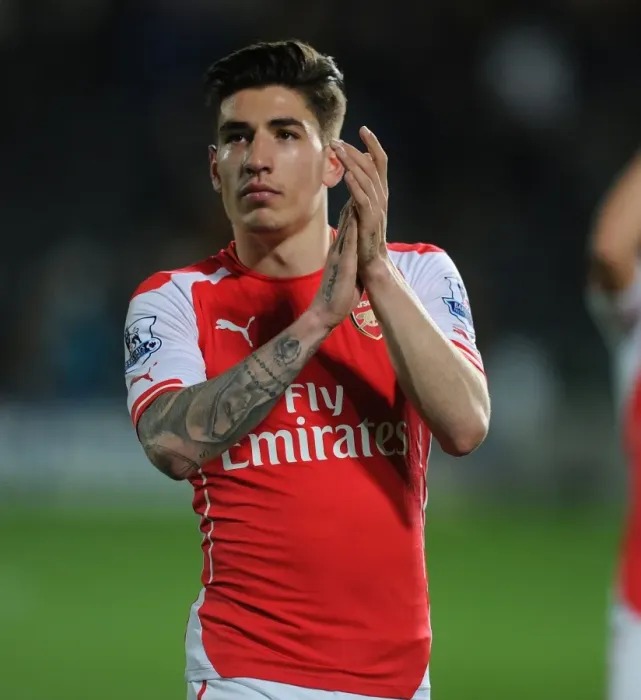 Framed Print : Arsenal's Hector Bellerin Celebrates with Fans after Securing Premier League Victory over Hull City