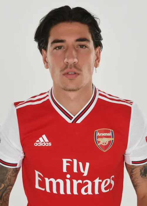 Framed Print : Arsenal's Hector Bellerin at Pre-Season Training (2019-20)