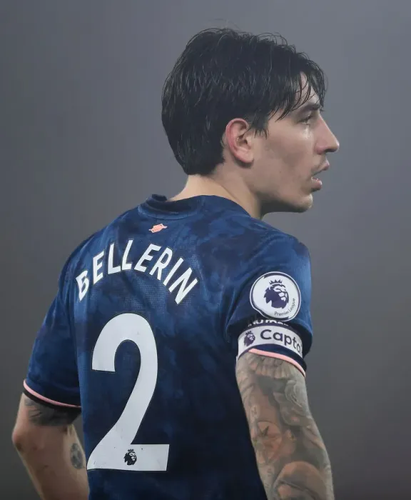 Framed Print : Arsenal's Hector Bellerin at Empty St. Mary's Stadium: Southampton vs Arsenal, Premier League 2021 Framed Print : Arsenal's Hector Bellerin at Empty St. Mary's Stadium: Southampton vs Arsenal, Premier League 2021
