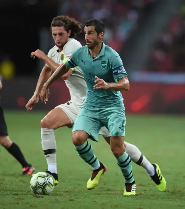 Framed Print : Arsenal's Henrikh Mkhitaryan Clashes with Paris Saint-Germain's Adrien Rabiot in International Champions Cup 2018 Pre-Season Match Framed Print : Arsenal's Henrikh Mkhitaryan Clashes with Paris Saint-Germain's Adrien Rabiot in International Champions Cup 2018 Pre-Season Match