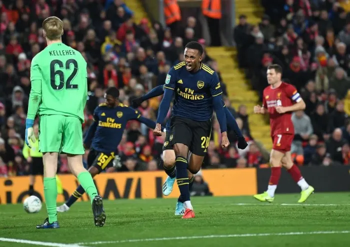 Framed Print : Arsenal's Historic 5-5 Comeback: Joe Willock's Brace at Anfield - Carabao Cup 2019-20