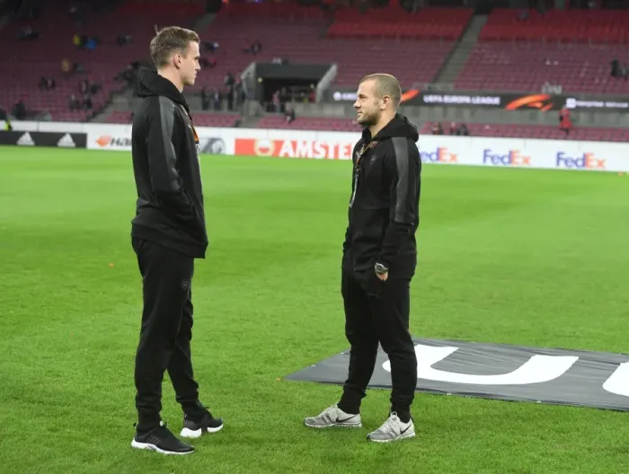 Framed Print : Arsenal's Holding and Wilshere Prepare for FC Koln Clash in Europa League