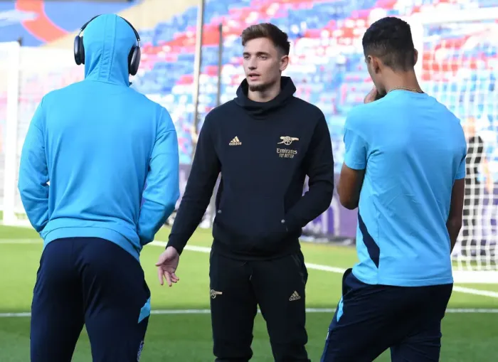Framed Print : Arsenal's Hubert Graczyk Prepares for Crystal Palace Clash in 2022-23 Premier League Framed Print : Arsenal's Hubert Graczyk Prepares for Crystal Palace Clash in 2022-23 Premier League