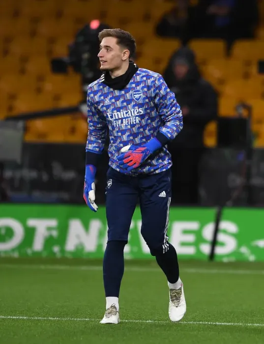 Framed Print : Arsenal's Hubert Graczyk Prepares for Wolverhampton Wanderers Clash in Premier League (2021-22) Framed Print : Arsenal's Hubert Graczyk Prepares for Wolverhampton Wanderers Clash in Premier League (2021-22)