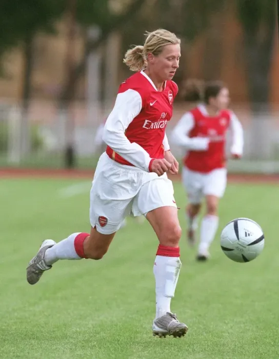 Framed Print : Arsenal's Jayne Ludlow Scores in UEFA Cup Win over Brondby Framed Print : Arsenal's Jayne Ludlow Scores in UEFA Cup Win over Brondby