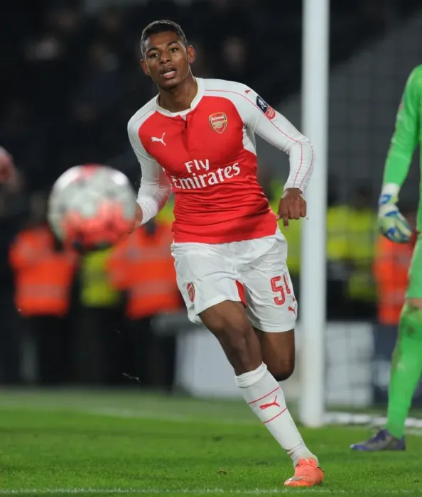 Framed Print : Arsenal's Jeff Reine-Adelaide in Action during FA Cup Clash against Hull City