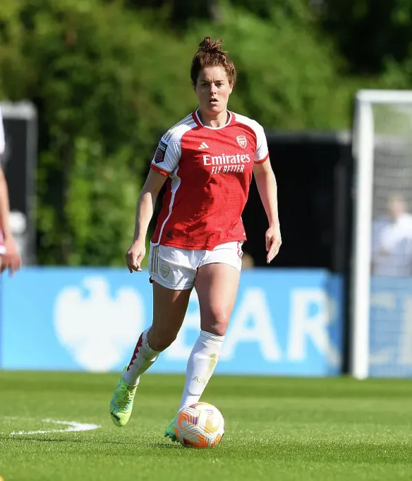Framed Print : Arsenal's Jennifer Beattie in Action: FA Women's Super League Match vs. Aston Villa (2022-23) Framed Print : Arsenal's Jennifer Beattie in Action: FA Women's Super League Match vs. Aston Villa (2022-23)