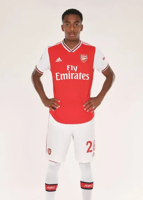 Framed Print : Arsenal's Joe Willock at 2019-2020 Pre-Season Training Framed Print : Arsenal's Joe Willock at 2019-2020 Pre-Season Training