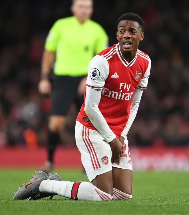 Framed Print : Arsenal's Joe Willock in Action: Arsenal vs Brighton & Hove Albion (Premier League 2019-20)